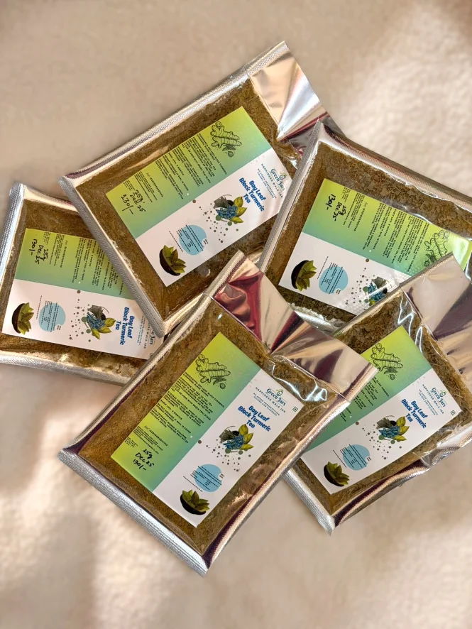 Bay Leaf Black Turmeric Tea